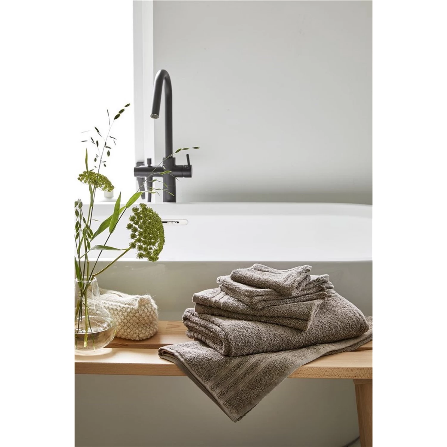 Byrklund Handdoek 70 X 140 Cm Taupe 3 Byrklund Handdoek 70 X 140 Cm Taupe - Afbeelding 3